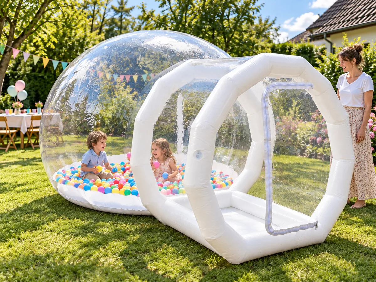 KI-Visualisierung: Bubble House als Bällebad bei einem Kindergeburtstag